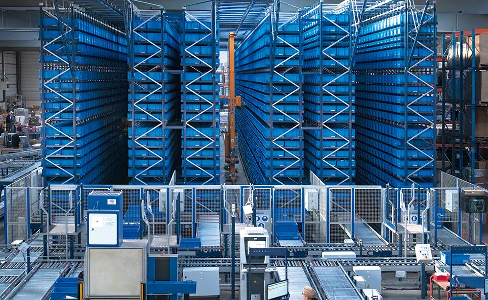 Sam Outillage: A high-throughput warehouse