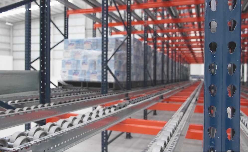 Live racking for MIYM in Mexico - Mecalux.com.au